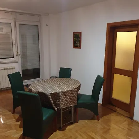 Stan Na Dan Nova Detelinara Apartment